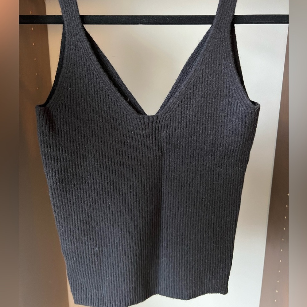 J.Crew Knit - Picture 3 of 3